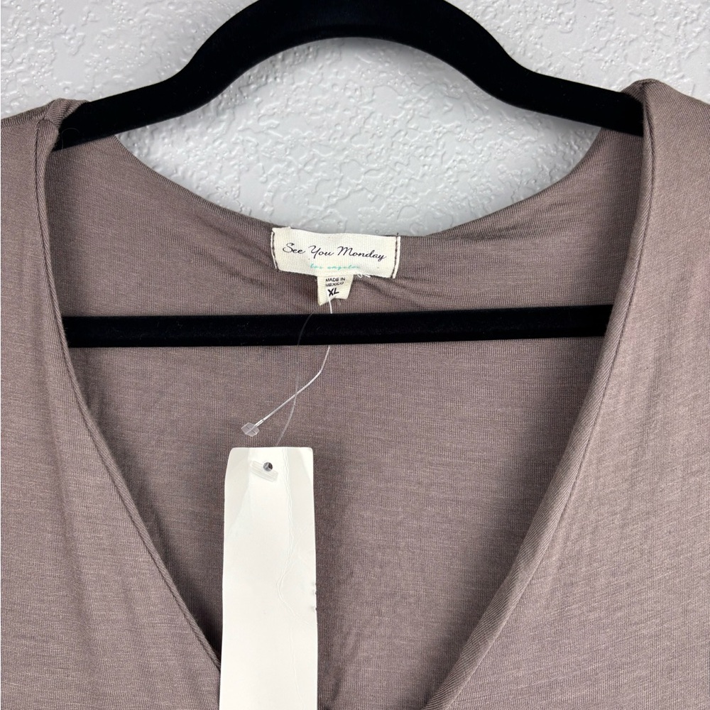 See You Monday Women’s XL Taupe Mauve Short Sleeve Midi Dress - Picture 4 of 9
